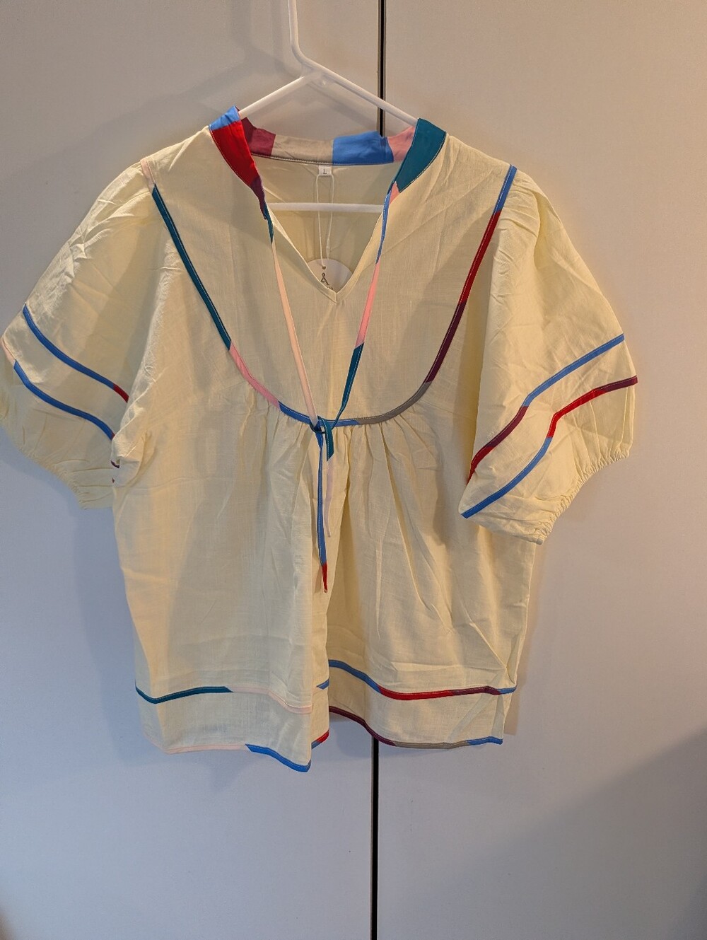 Anrabess Woman's Cream Short-Sleeve Peasant Top with Multicolor Trim NWT